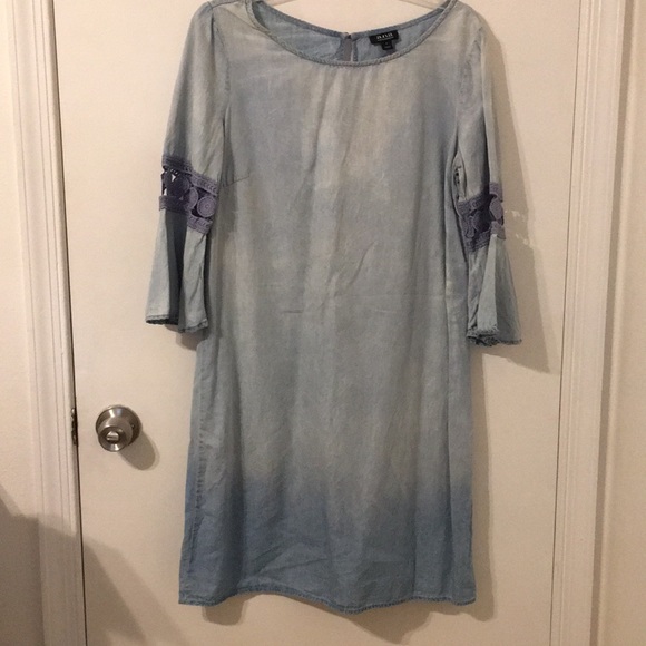Ana denim bell sleeve dress - Picture 1 of 3